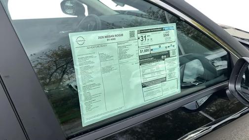 2026 Nissan Rogue SV