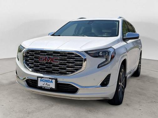 White Frost Tricoat 2020 GMC Terrain Denali