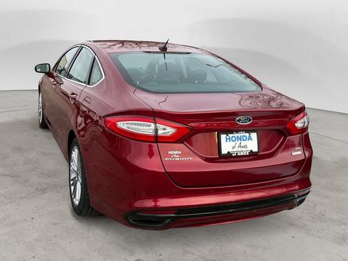2015 Ford Fusion SE