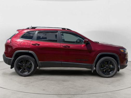 Velvet Red Pearlcoat 2020 Jeep Cherokee Latitude Plus