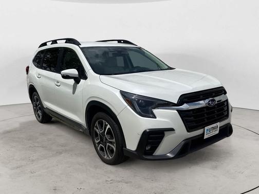 WHT/White 2023 Subaru Ascent Limited 7-Passenger