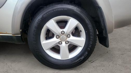 Titanium Metallic 2005 Toyota RAV4 Base