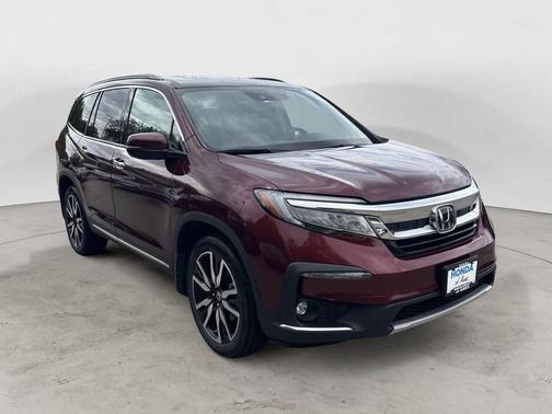 Deep Scarlet Pearl 2021 Honda Pilot Touring 8-Passenger