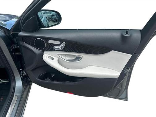 2017 Mercedes-Benz C-Class Luxury