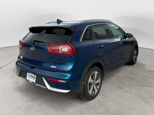 2017 Kia Niro LX