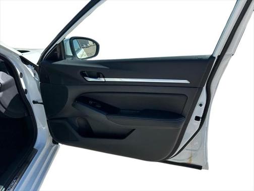 2025 Nissan Altima SL AWD