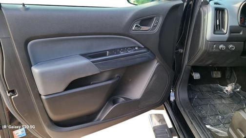 Black 2015 Chevrolet Colorado Z71