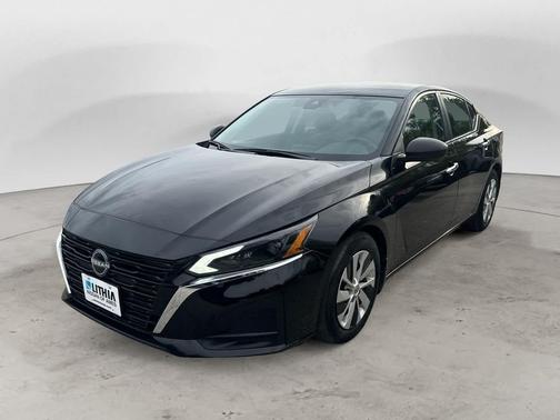 2024 Nissan Altima S FWD