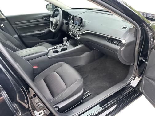 2024 Nissan Altima S FWD
