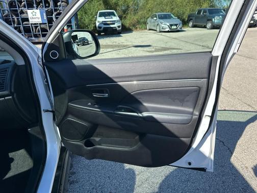 2015 Mitsubishi Outlander Sport SE