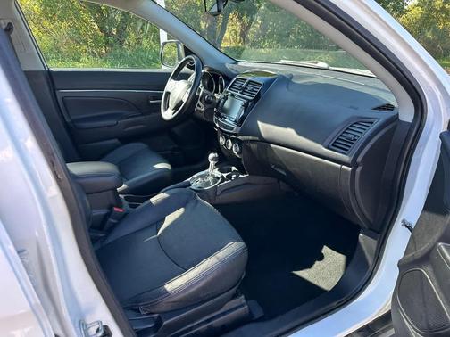 2015 Mitsubishi Outlander Sport SE