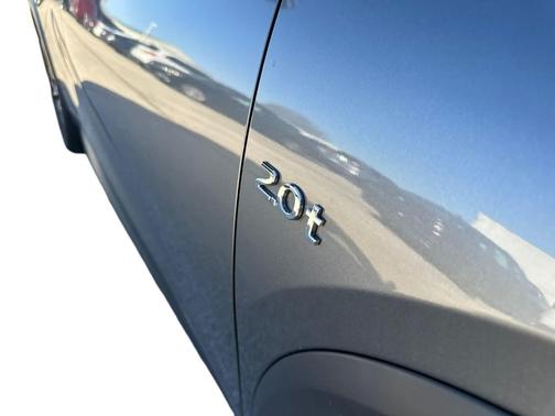 2019 INFINITI QX30 LUXE