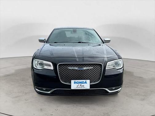 2017 Chrysler 300C Platinum