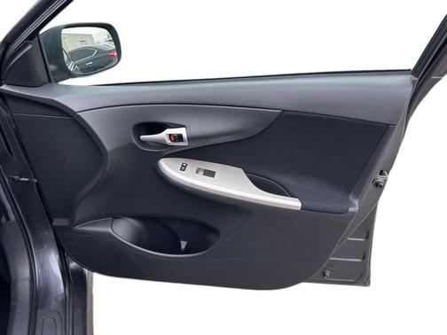 2011 Toyota Corolla S