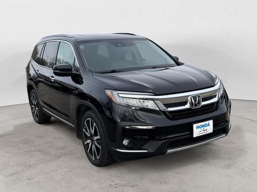 2019 Honda Pilot Touring 8-Passenger