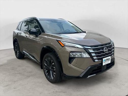 2024 Nissan Rogue Platinum