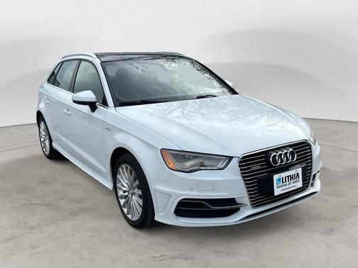 2016 Audi A3 e-tron 1.4T Tech Premium Plus