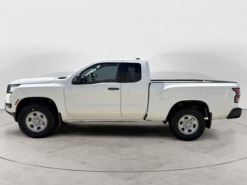 QAK/GLACIER WH 2026 Nissan Frontier S