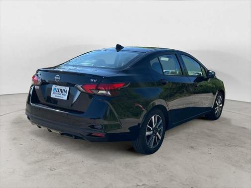 2023 Nissan Versa 1.6 SV