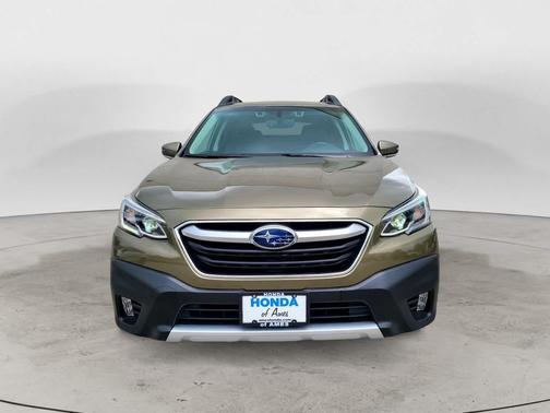 GRN/Green 2022 Subaru Outback Limited XT