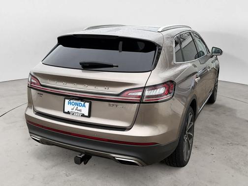 2019 Lincoln Nautilus Reserve