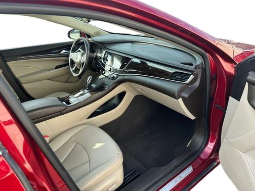 2018 Buick LaCrosse Essence