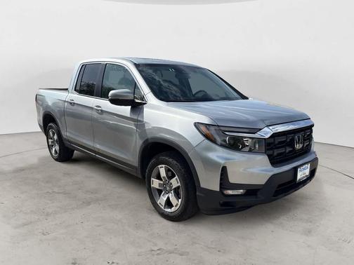 SIL/Silver 2025 Honda Ridgeline RTL