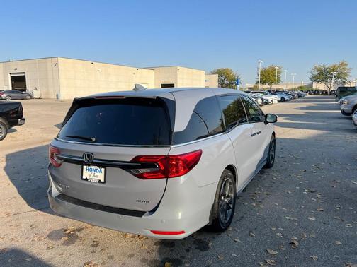 2023 Honda Odyssey Elite