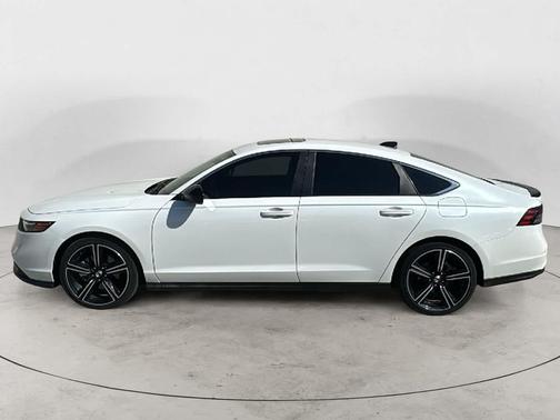 2023 Honda Accord Hybrid Base