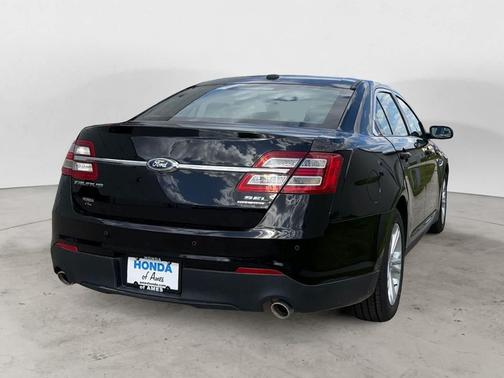 Shadow Black 2016 Ford Taurus SEL