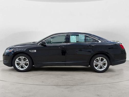 Shadow Black 2016 Ford Taurus SEL