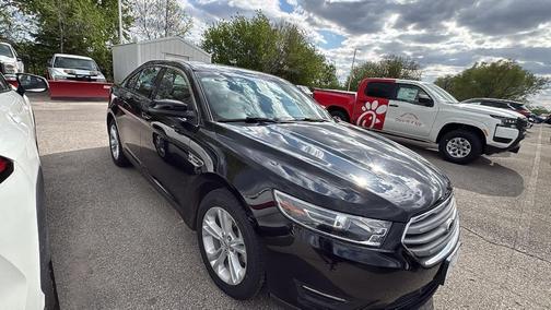 Shadow Black 2016 Ford Taurus SEL