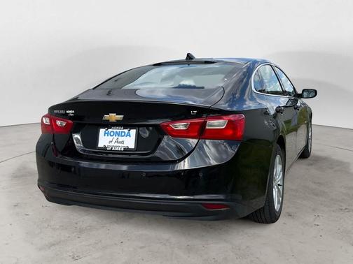 Mosaic Black Metallic 2018 Chevrolet Malibu LT