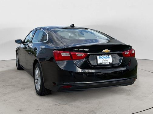 Mosaic Black Metallic 2018 Chevrolet Malibu LT