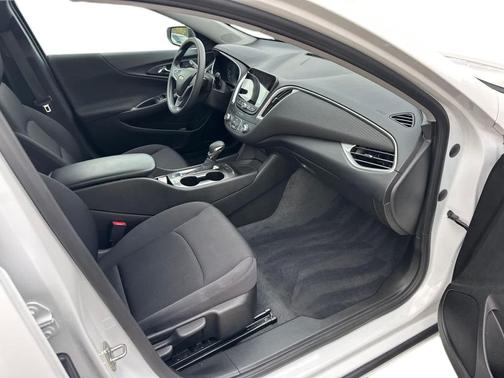 2022 Chevrolet Malibu 1LS