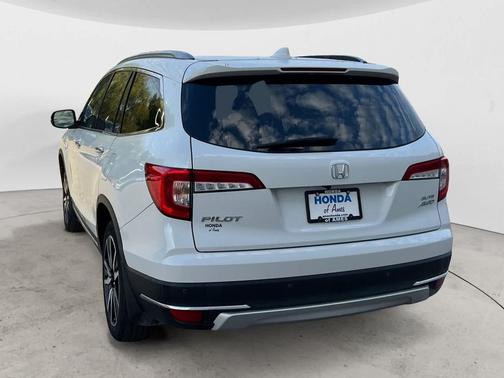 2022 Honda Pilot AWD Elite