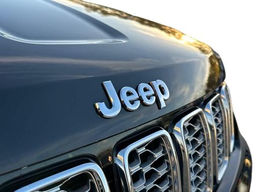 2018 Jeep Grand Cherokee Summit