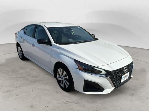 2024 Nissan Altima S FWD