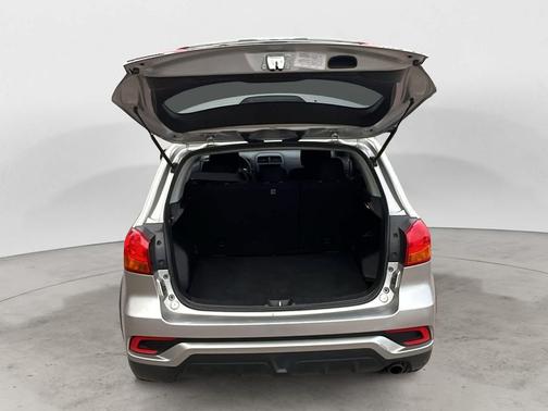2019 Mitsubishi Outlander Sport SE