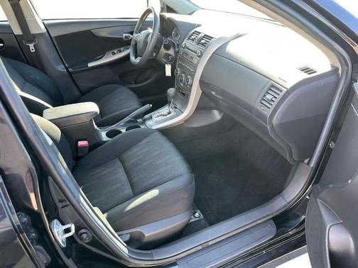 2011 Toyota Corolla S