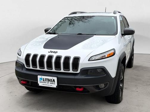 Bright White Clearcoat 2017 Jeep Cherokee Trailhawk