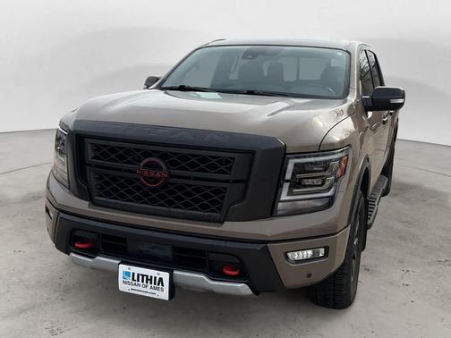 2023 Nissan Titan PRO-4X