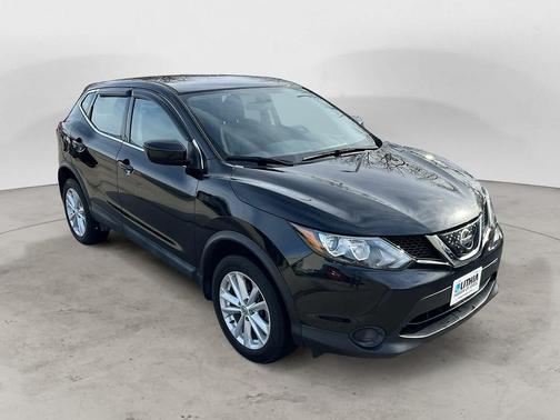 2018 Nissan Rogue Sport S
