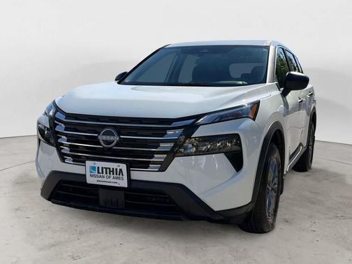 Glacier White 2025 Nissan Rogue S