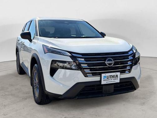 Glacier White 2025 Nissan Rogue S