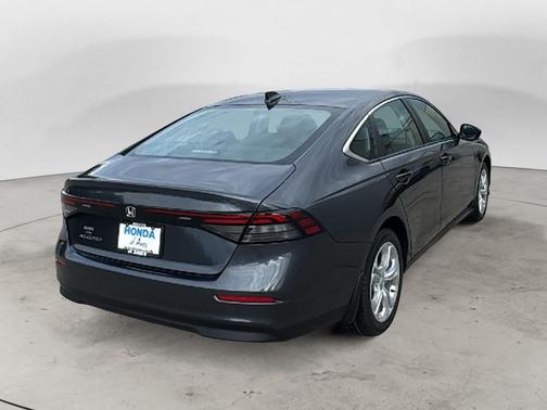 2025 Honda Accord LX 1.5T