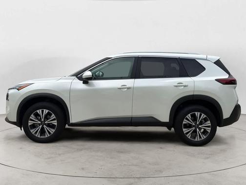 WHT/White 2023 Nissan Rogue SV