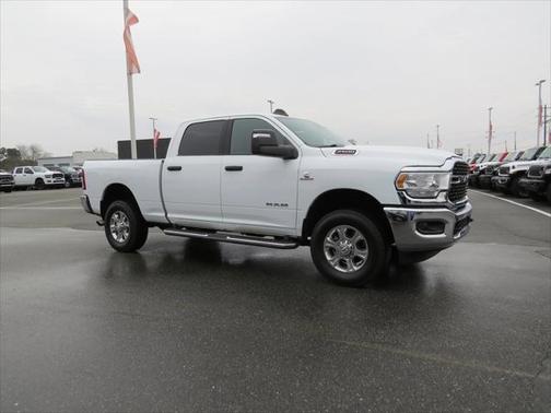 2024 RAM 2500 Big Horn Crew Cab 4x4 64' Box