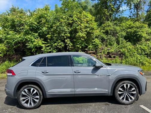 2021 Volkswagen Atlas Cross Sport 3.6 V6 SEL Premium R-Line