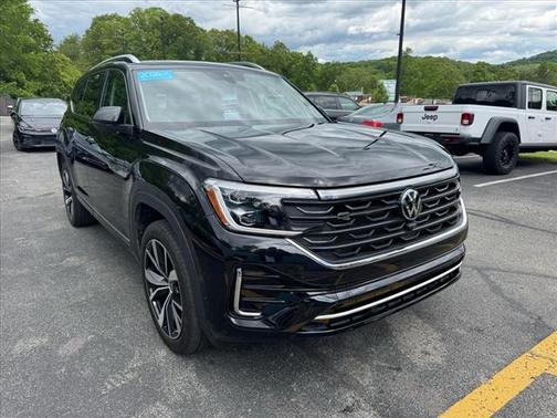 2024 Volkswagen Atlas 2.0T SEL Premium R-Line